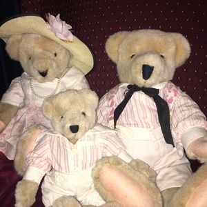 Vanderbear Tea Party Set